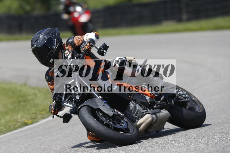 /27 12.06.2025 Ducati Schweiz Trackday Warmup  ADR/gruen-vert/27